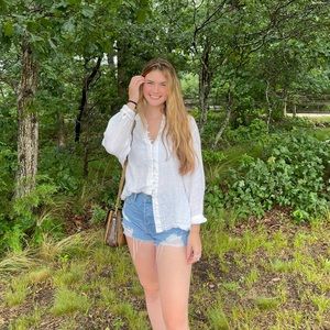 Meet your Posher, Zoe